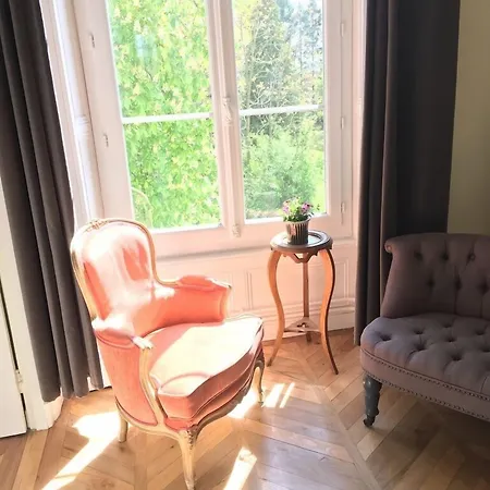 Manoir De La Manantie - Teritoria Bed and Breakfast Lezoux